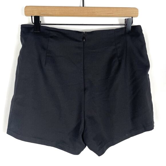 Superdown Aaleyah Two Tone Wrap Skort Black White Surplice Sz‎ L - Picture 10 of 11